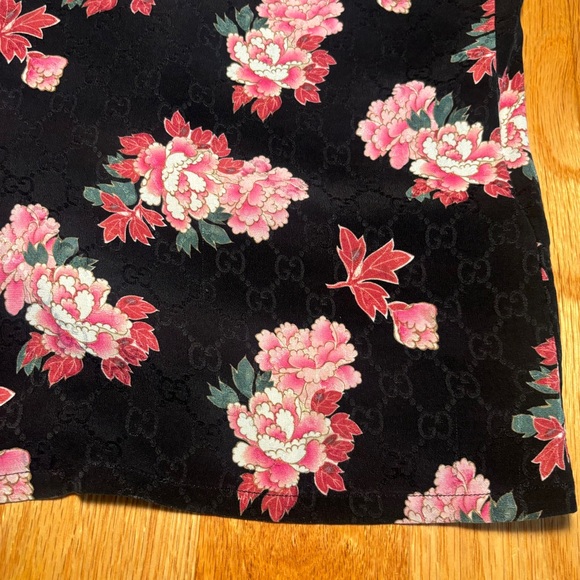 Gucci GG Silk Floral Button Shirt - Picture 3 of 5